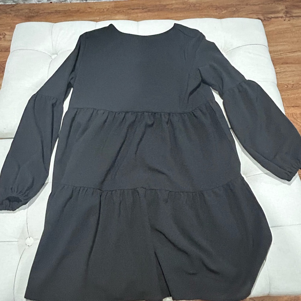 Elegant Black Long Sleeve Dress